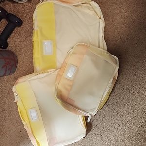 Set of 3 travel bags